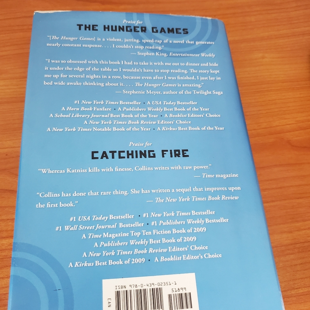 Mockingjay Hunger Games Book - Picture 6 of 7